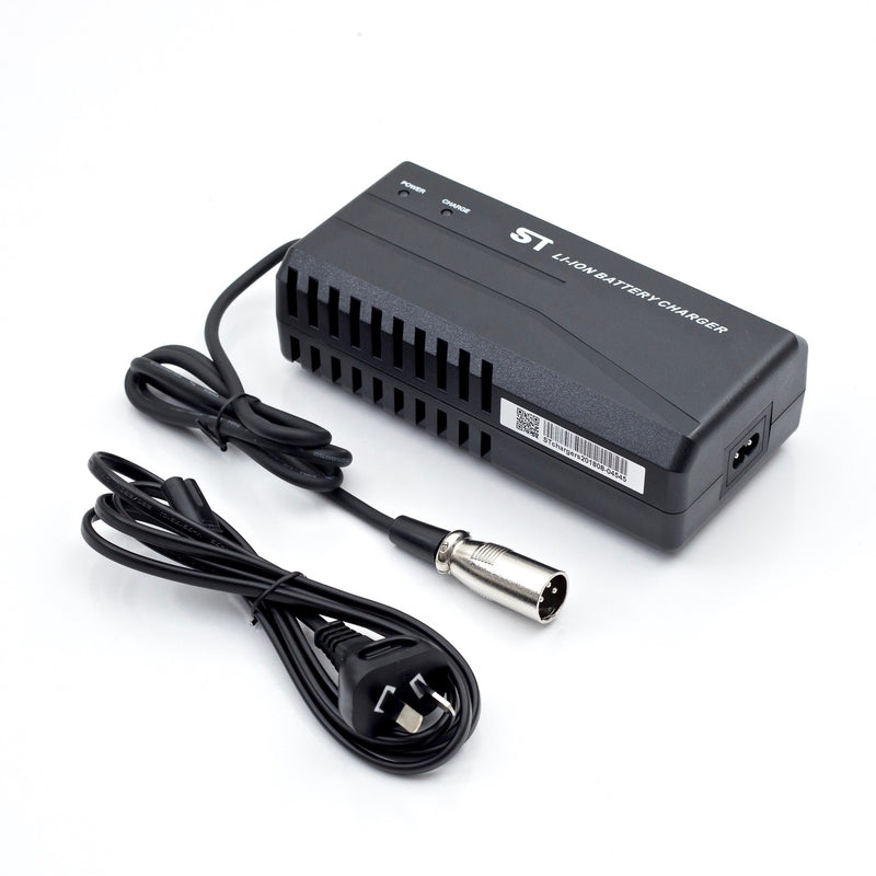 58.8V Charger for 52V Battery - XLR plug  ( 2.5 Amp )