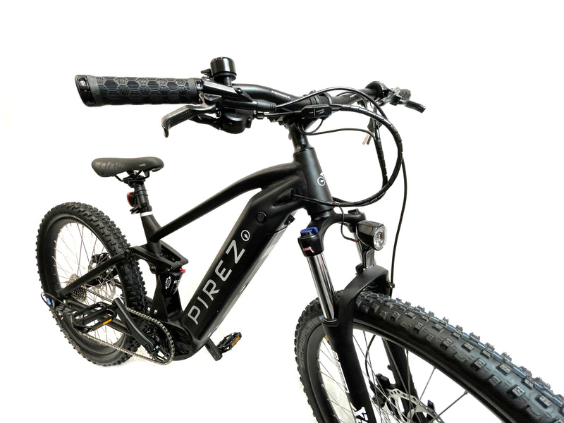 Pirez E3 (Estrada) - 250W Electric Mountain Bike